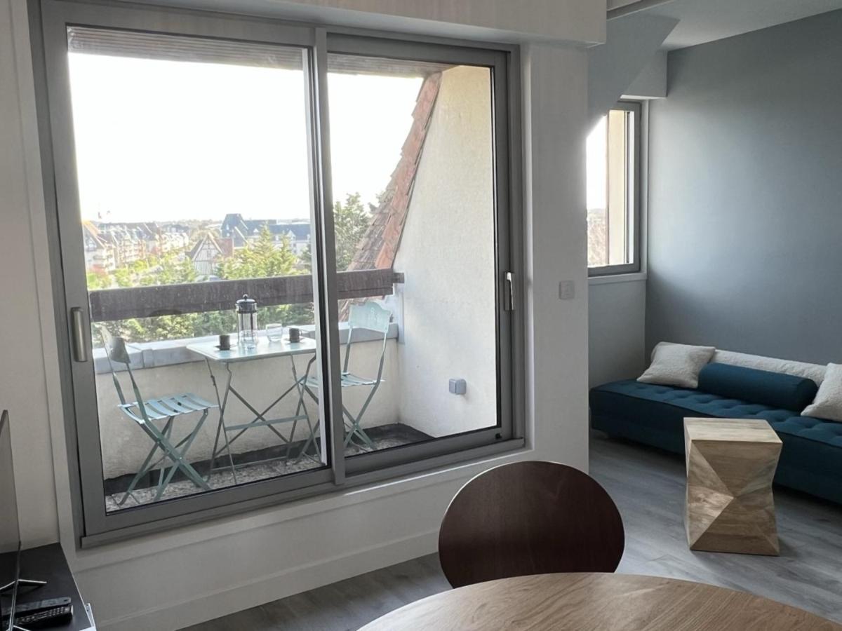 Cabourg : Duplex Renove 2 Pieces, Acces Direct Plage, Fibre, Parking, Cuisine Equipee, 4 Pers. - Fr-1-487-351 Buitenkant foto