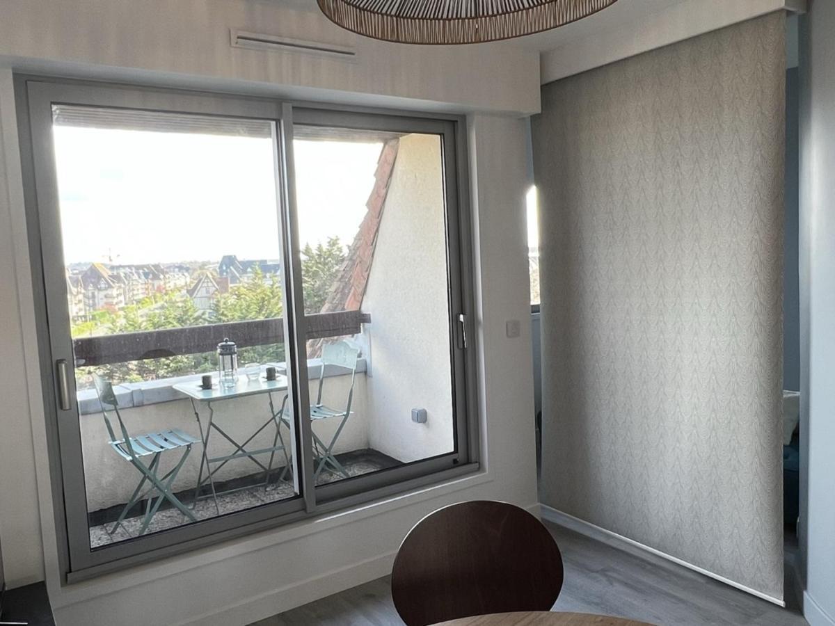 Cabourg : Duplex Renove 2 Pieces, Acces Direct Plage, Fibre, Parking, Cuisine Equipee, 4 Pers. - Fr-1-487-351 Buitenkant foto